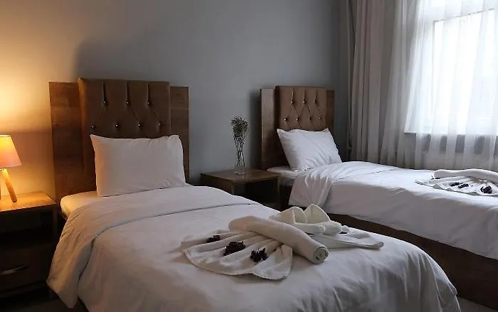 Big Molls * Istanbul